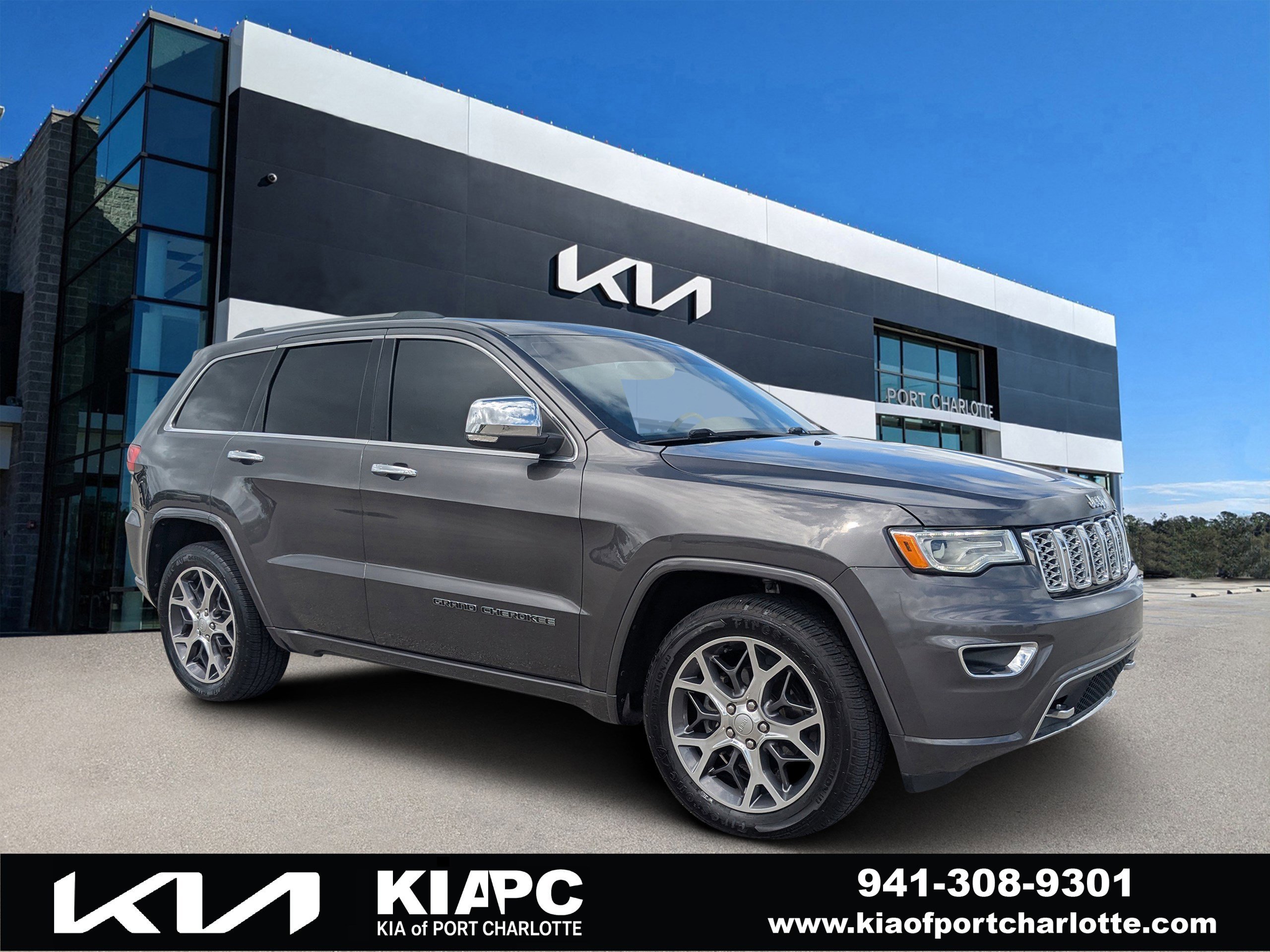 2019 Jeep Grand Cherokee Overland's photo