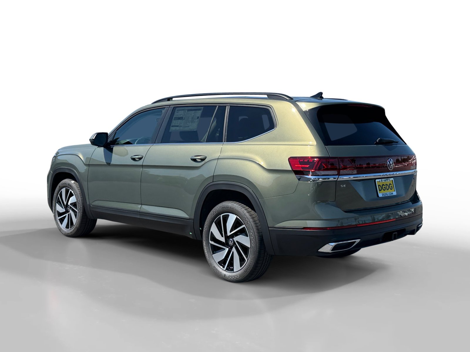 New 2026 Green Volkswagen 2.0T SE w/Technology image 3