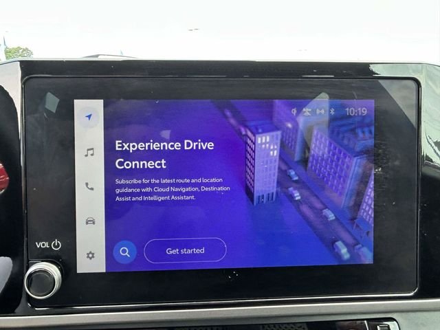 Certified Used 2025  Toyota LE image 19