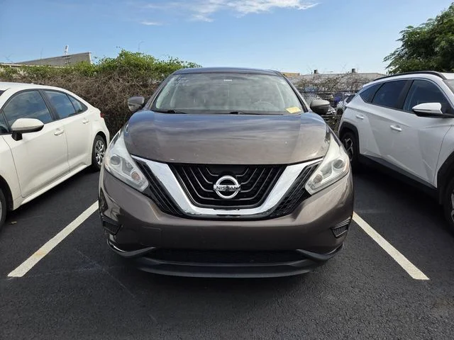 Used 2017 Brown Nissan S image 2