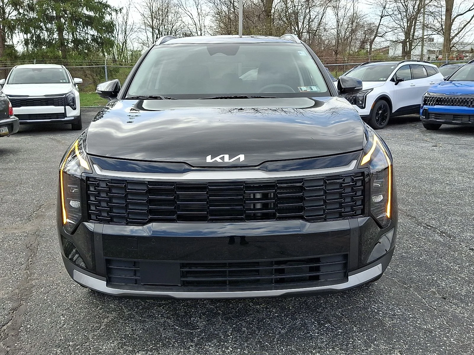 New 2026 Black Kia EX image 3