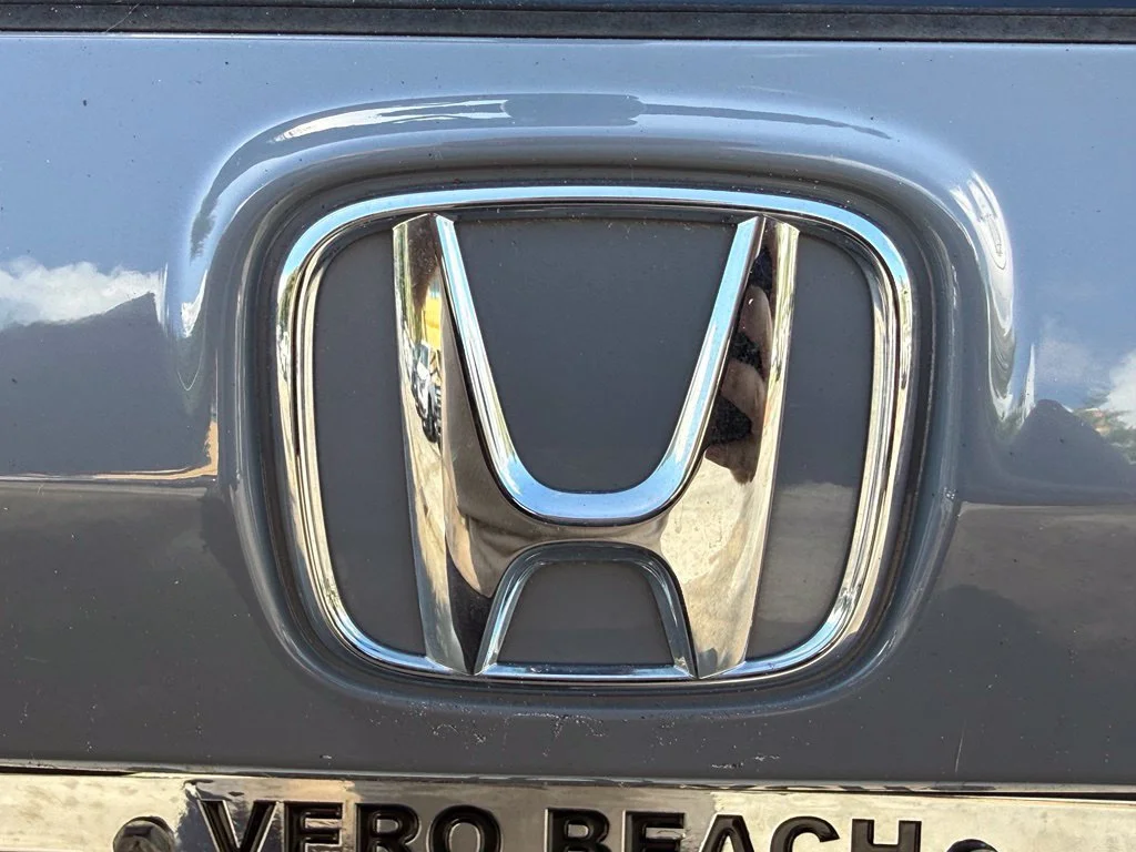 Certified Used 2024 Urban Gray Pearl Honda EX-L image 37