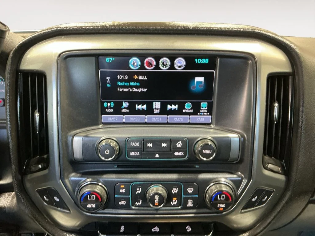 Used 2016 White Chevrolet LT image 14
