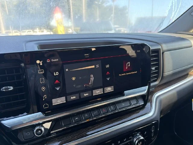 New 2026 Sterling Metallic GMC Elevation image 25