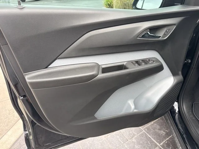 New 2027 Black Chevrolet LT image 11