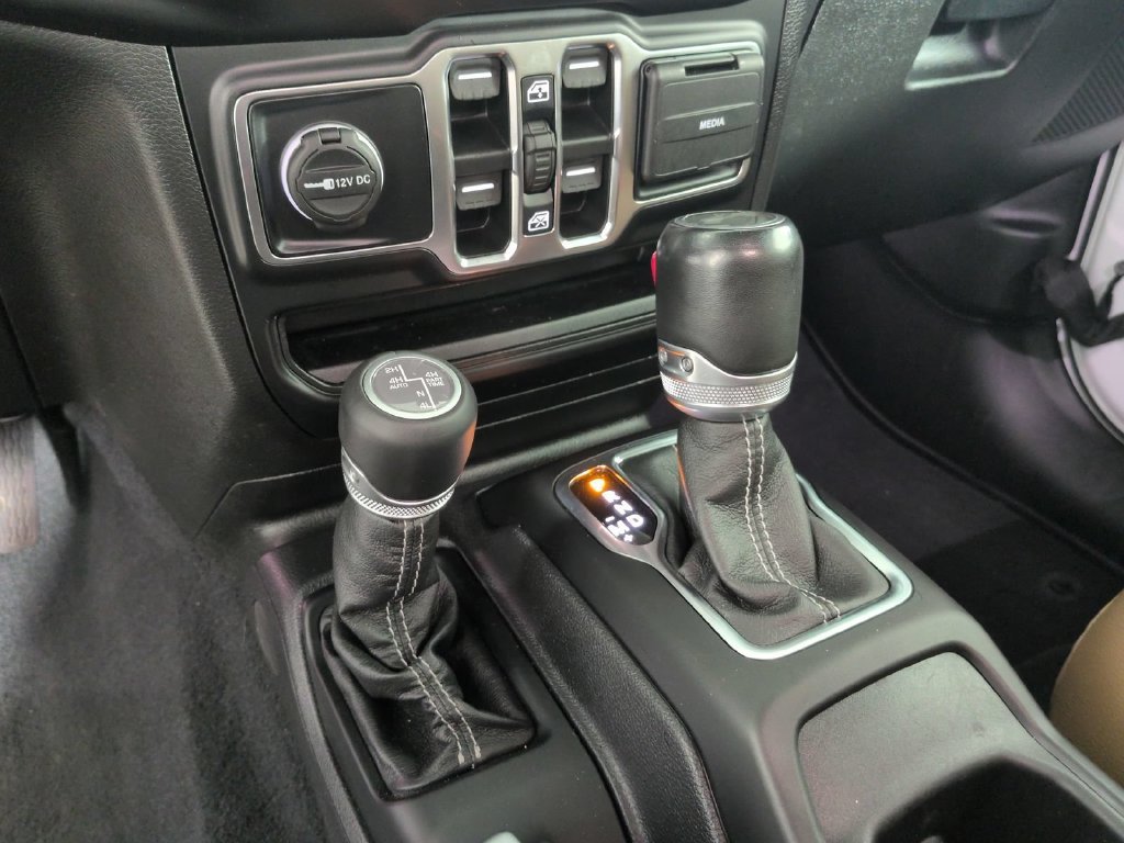 Used 2022 White Jeep Unlimited Sahara 4xe image 25