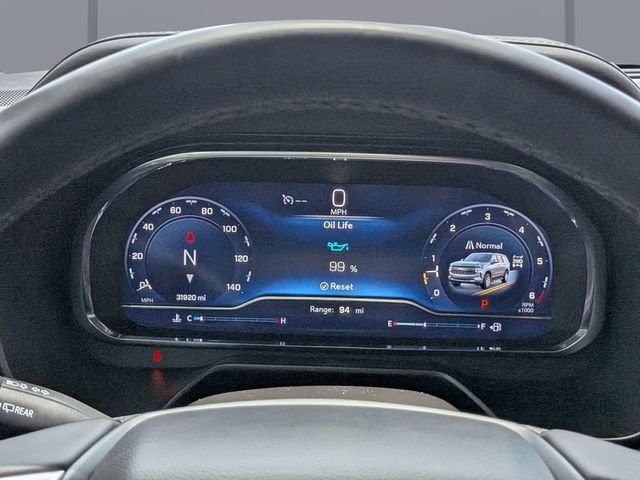 Used 2024 Gray Chevrolet Z71 image 30