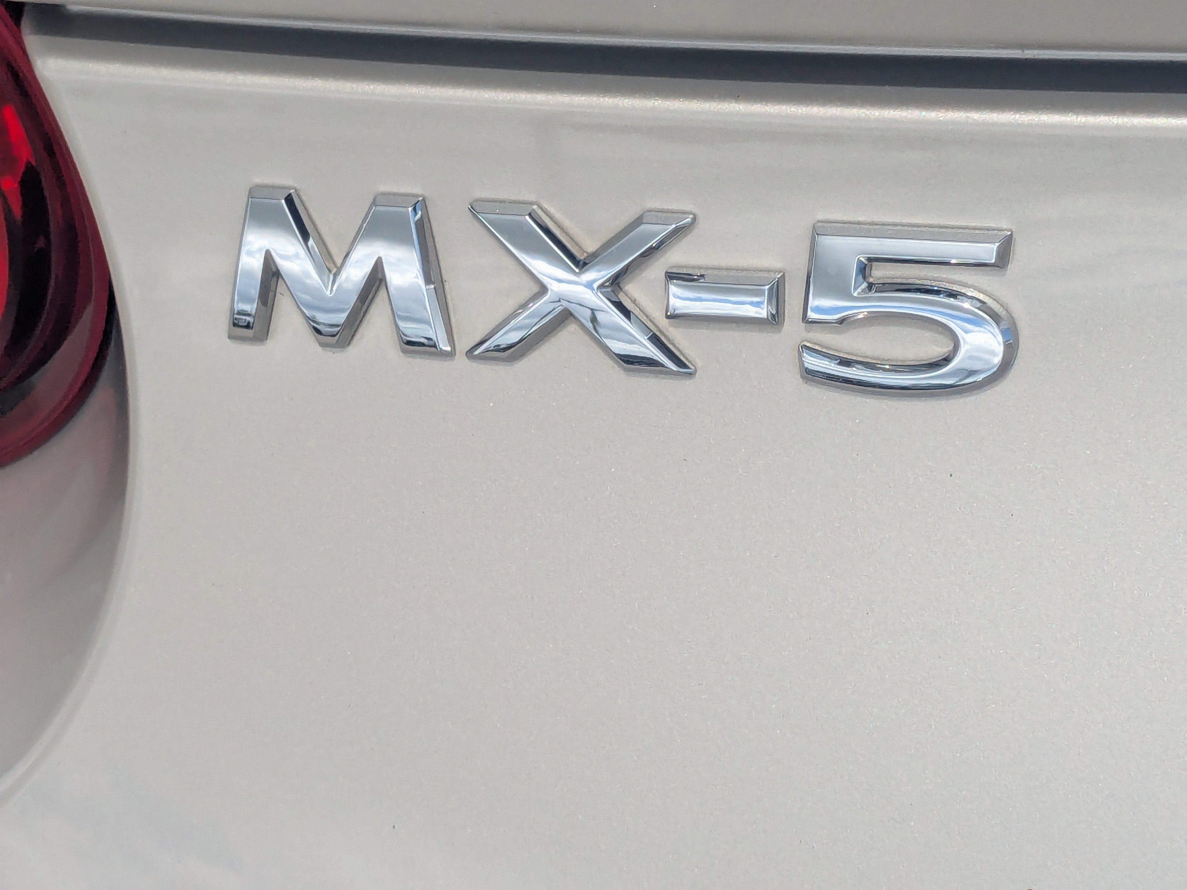 Used 2023 Platinum Quartz Metallic Mazda Grand Touring image 14