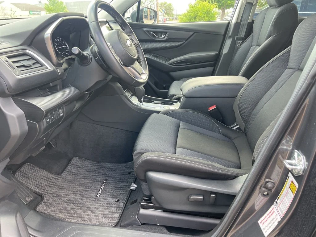 Used 2025 Gray Subaru Premium image 15