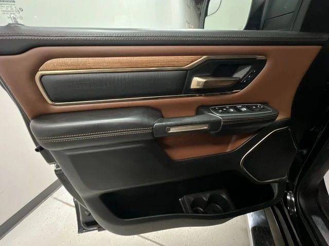 2023 RAM Ram 1500 Pickup Longhorn - Photo 23