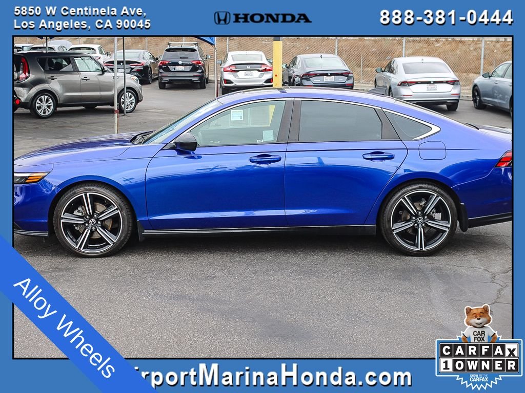 Used 2023 Still Night Pearl Honda Sport image 3