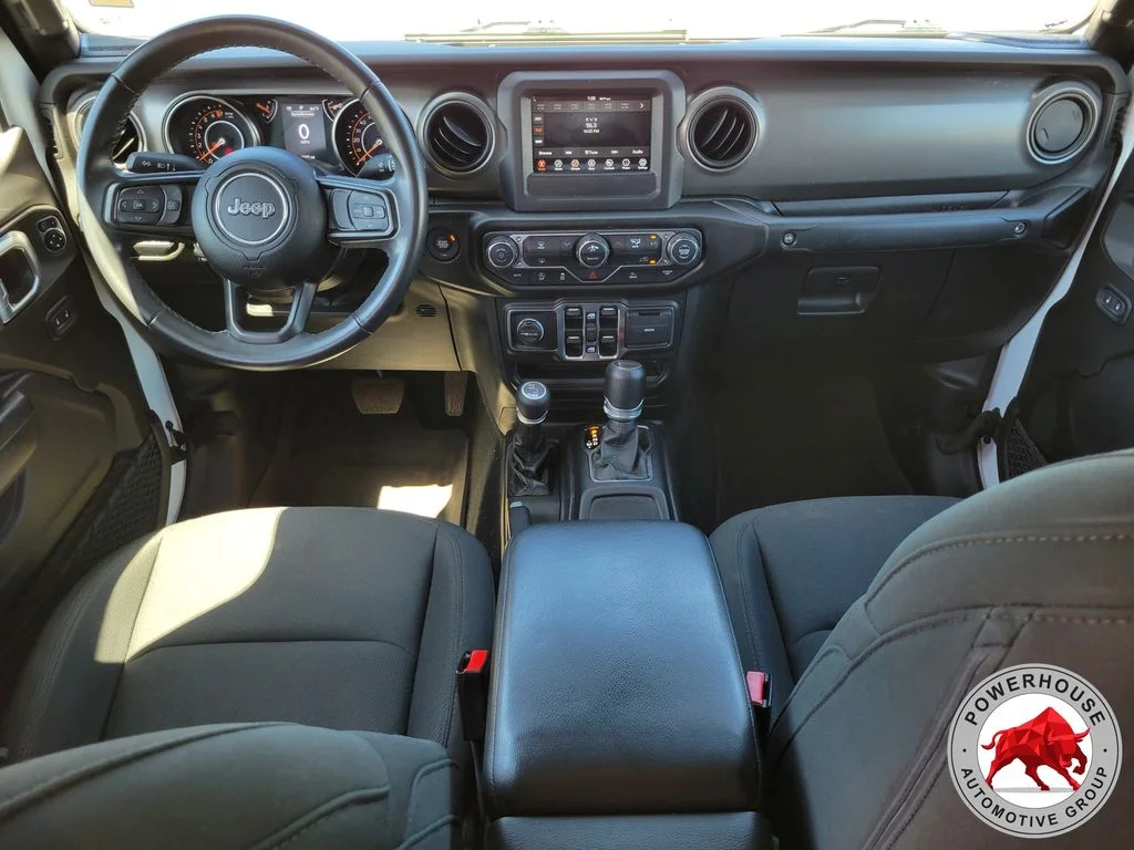 Used 2022 White Jeep Sport image 19