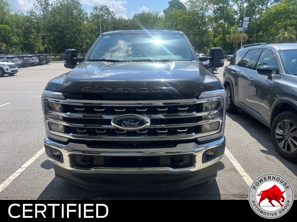Used 2026 Black Ford Lariat image 3