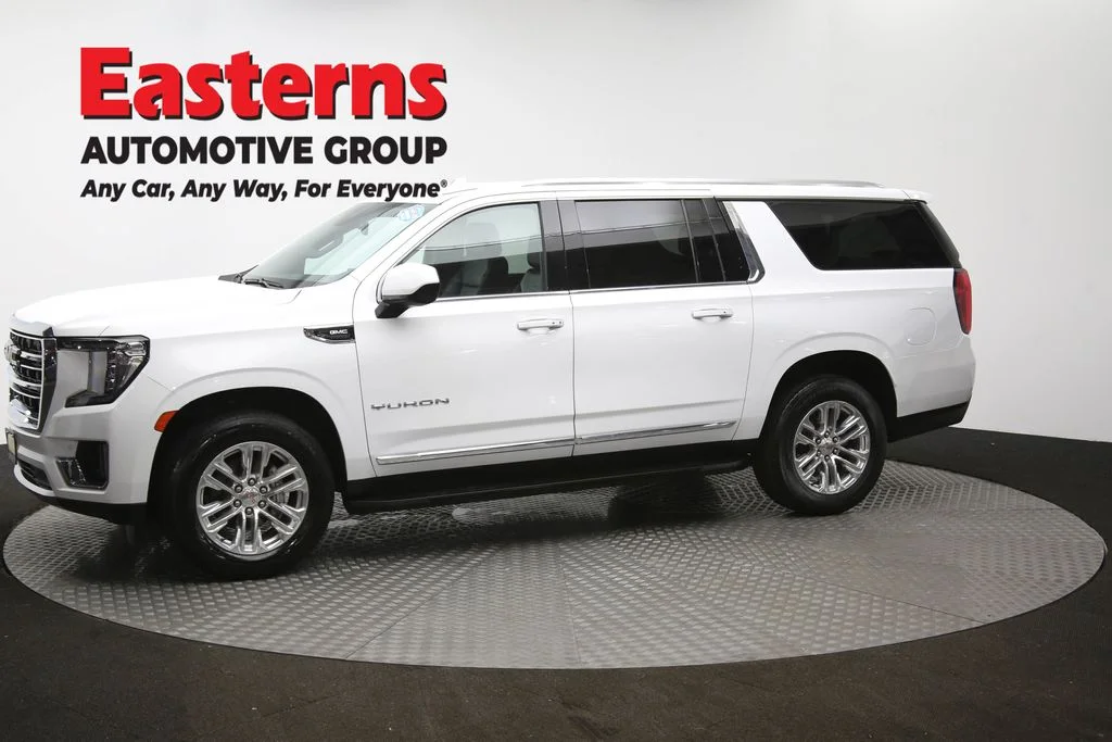 Used 2024 White GMC SLT image 62