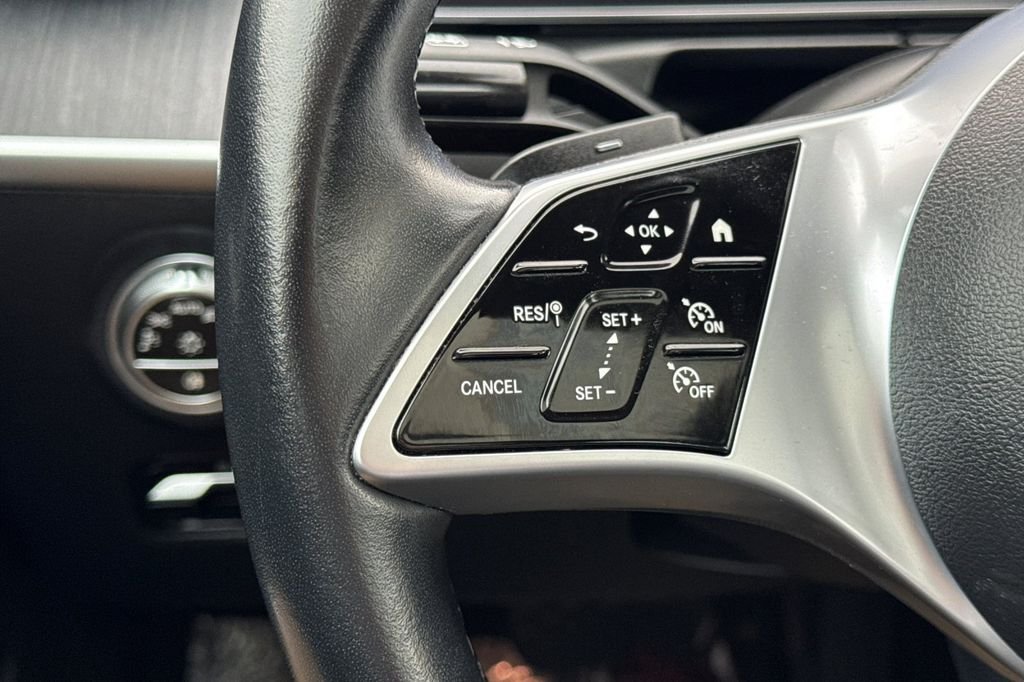 2024 Mercedes-Benz C-Class Sedan C 300 - Photo 27