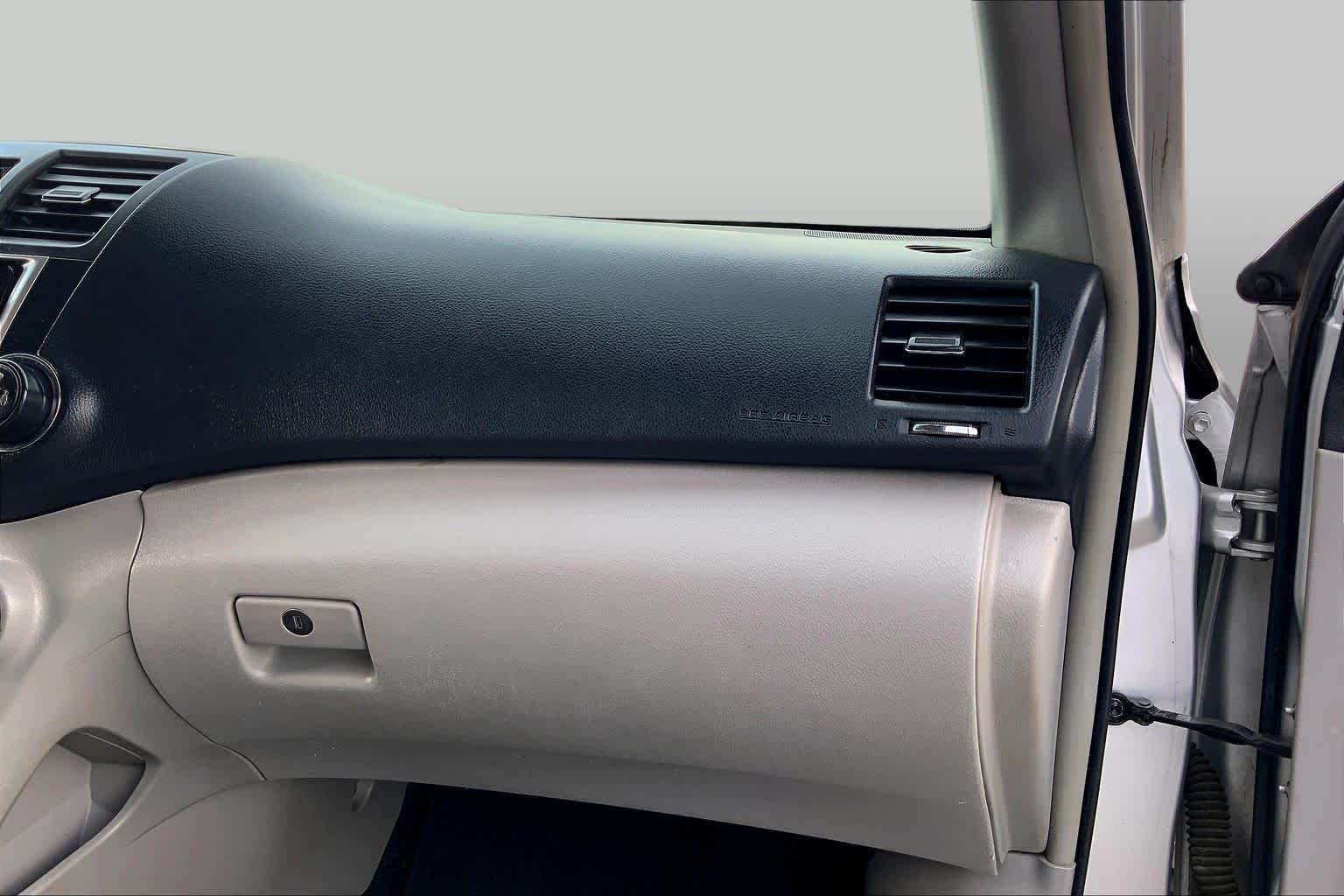 Used 2013 Classic Silver Metallic Toyota Plus image 17