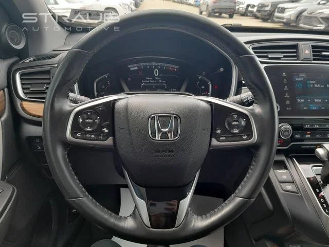 Used 2022 Lunar Silver Metallic Honda TOURING AWD image 11