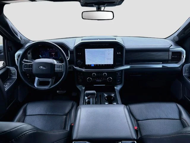 Used 2024 Gray Ford Lariat image 27