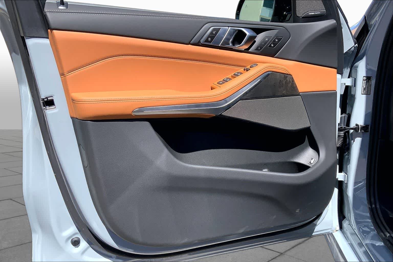 New 2026 Brooklyn Grey Metallic BMW xDrive50e image 10