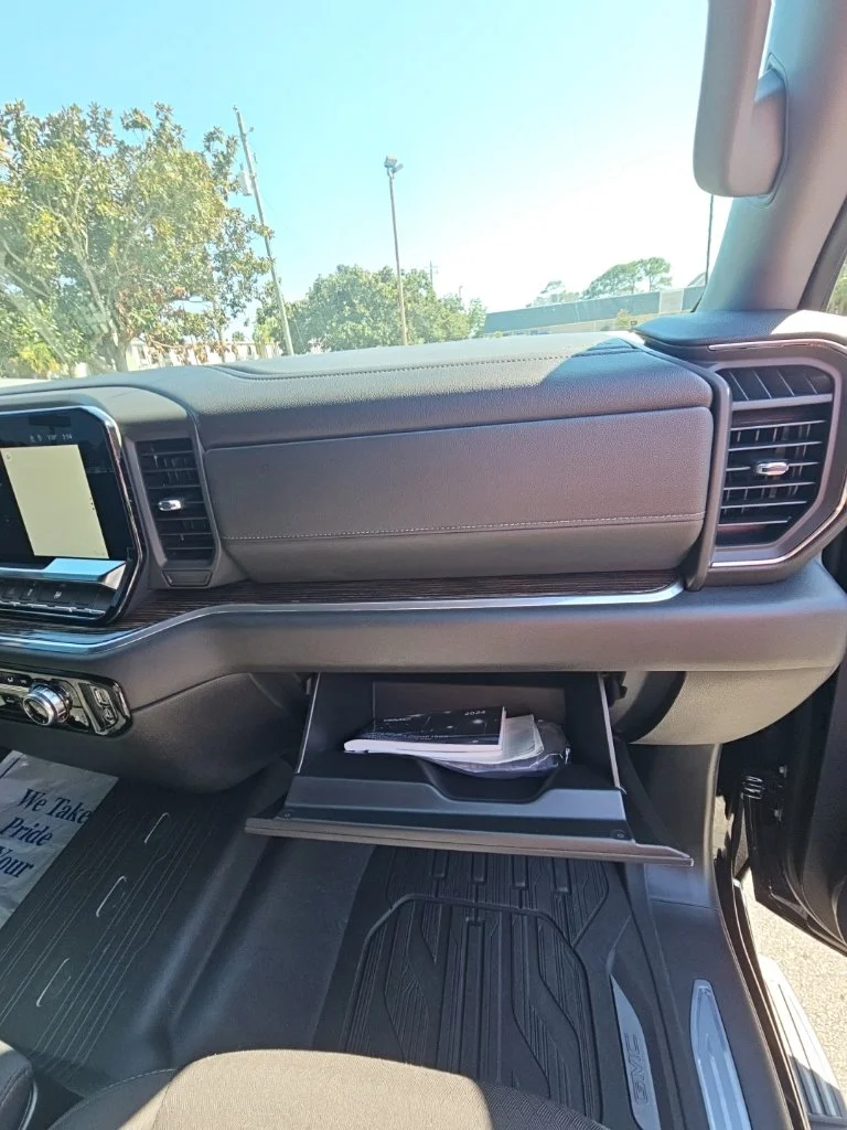 Used 2024 Black GMC Elevation image 24