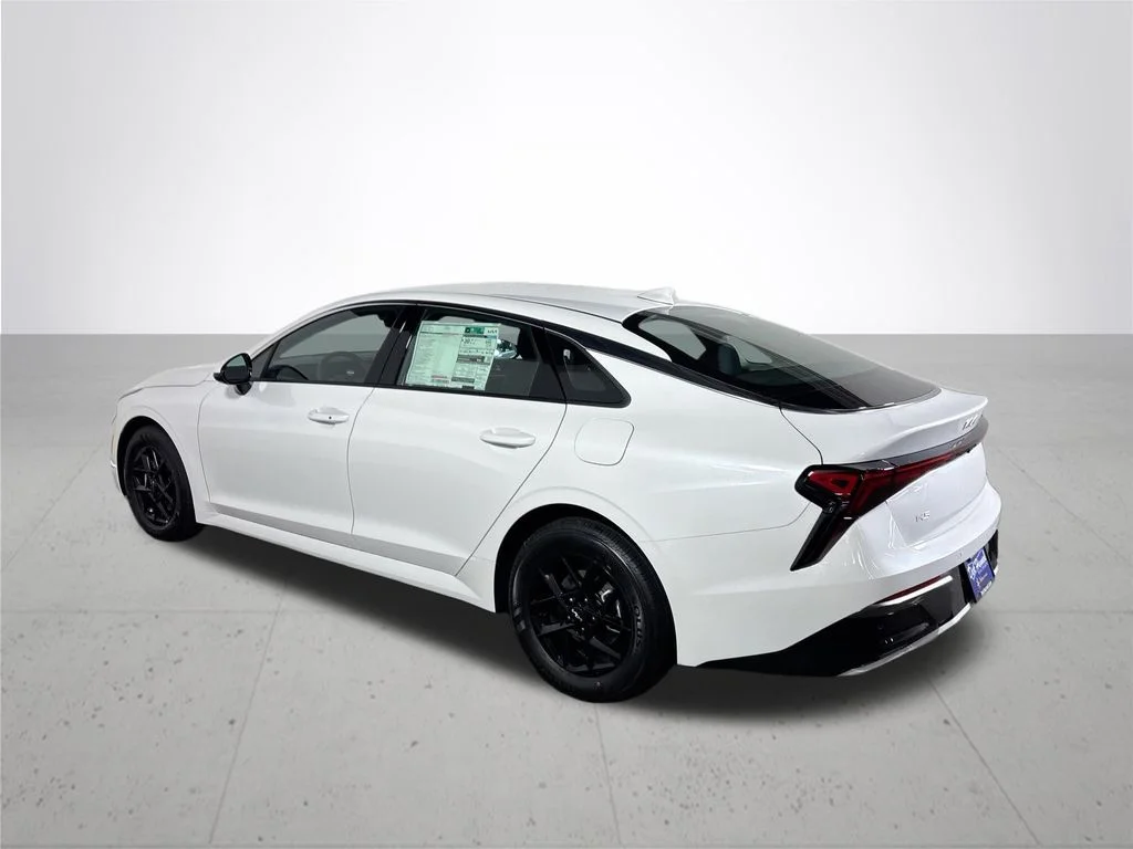 New 2026 Snow White Pearl Kia LXS FWD image 8