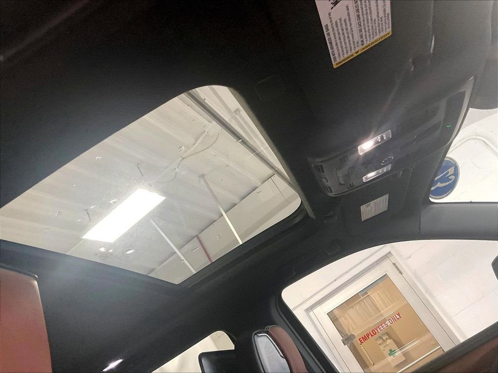 Used 2023 White GMC Denali Ultimate image 23