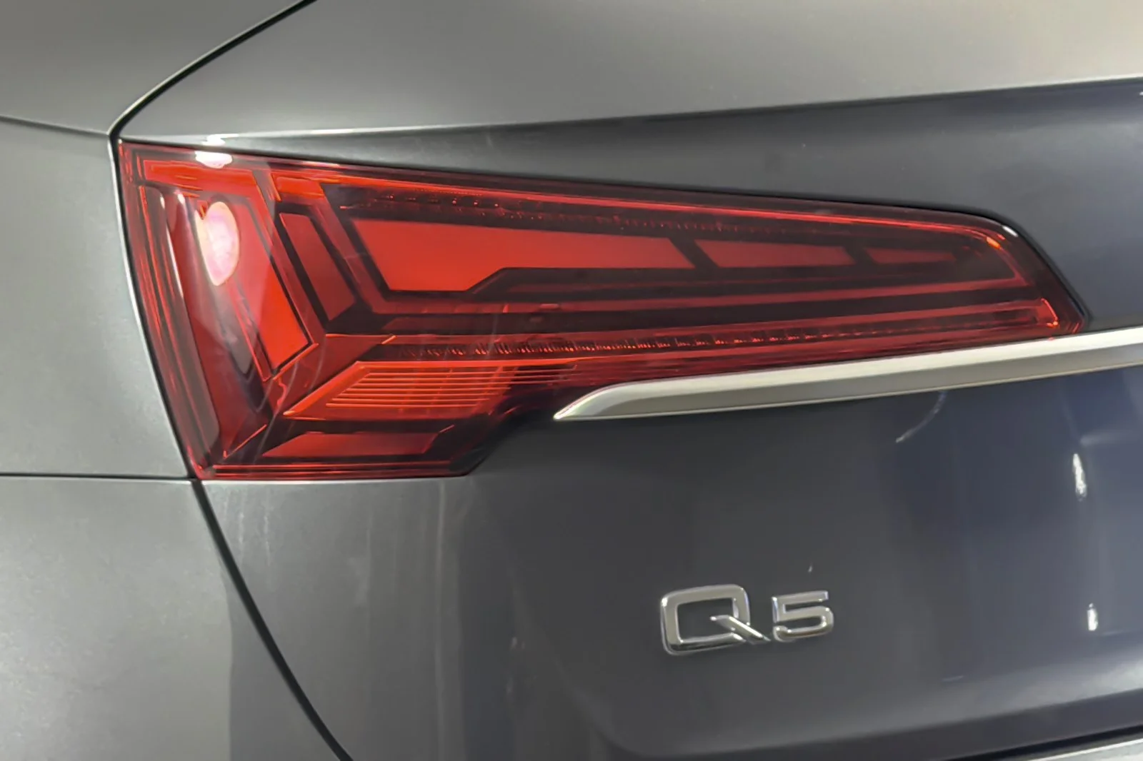 Used 2023 Daytona Gray Pearl Effect Audi S line Premium Plus 45 TFSI quattro image 26