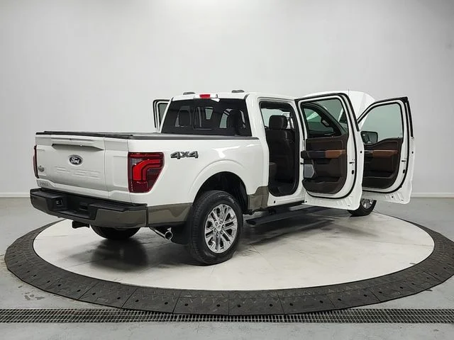 Used 2025 White Ford King Ranch image 15