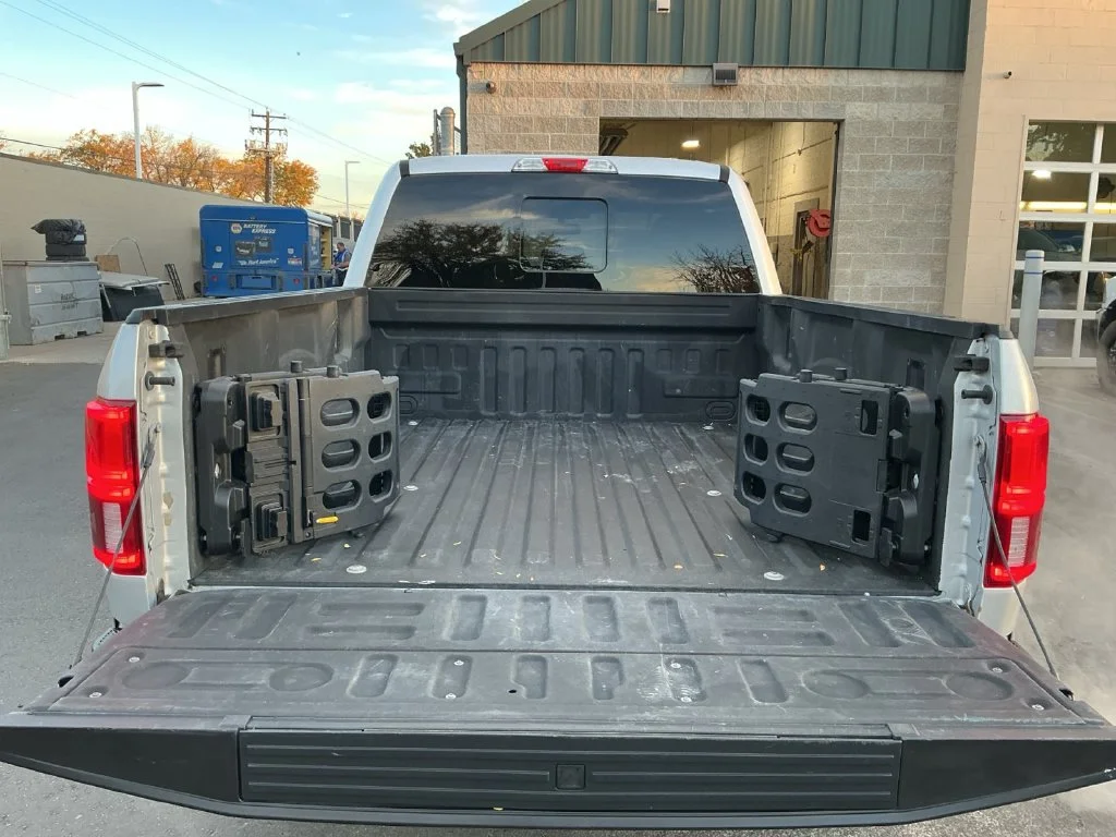 Used 2019 Silver Ford Lariat image 22