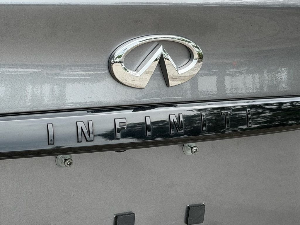 Used 2023 Gray INFINITI SENSORY image 10