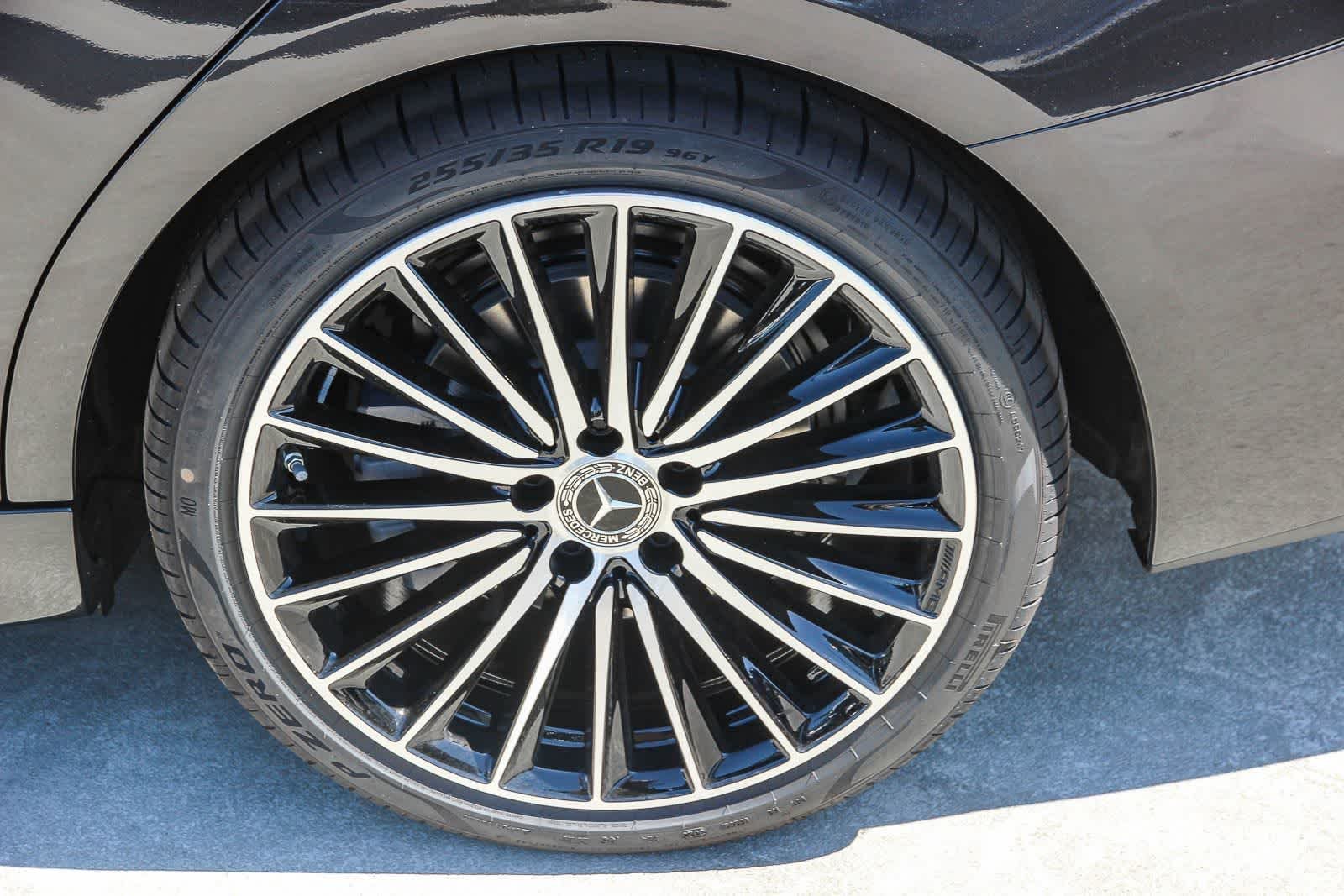 New 2026 Graphite Grey Metallic Mercedes-Benz C 300 image 11