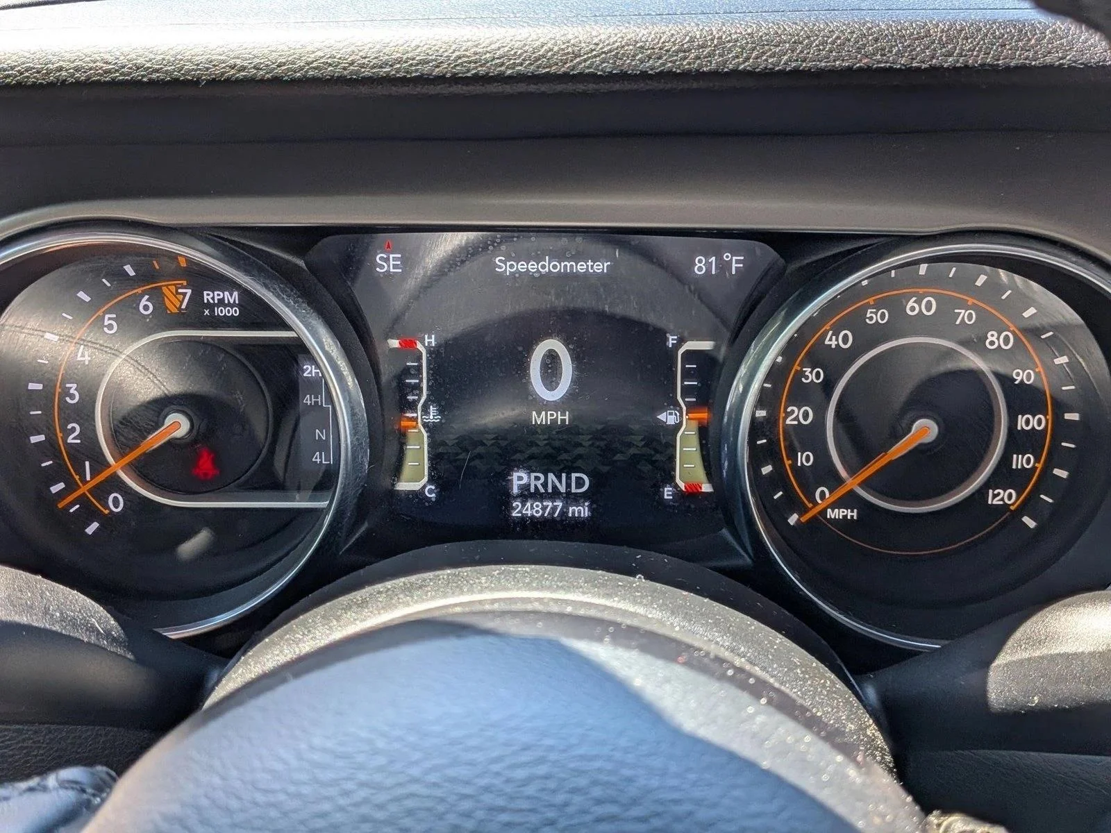 Used 2019 Granite Crystal Metallic Clearcoat Jeep Sport S image 11
