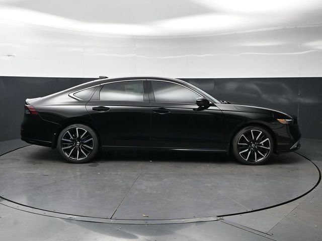 New 2026 Crystal Black Pearl Honda Touring image 4