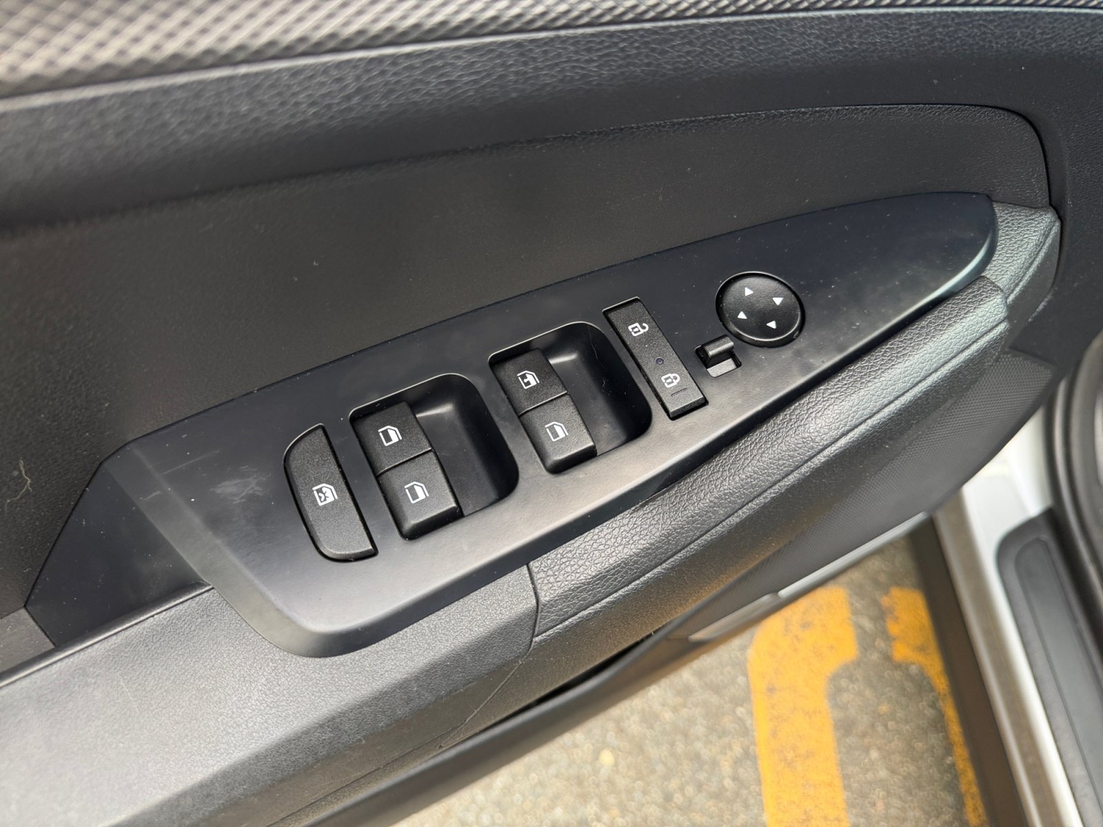 Used 2023 Steel Gray Kia LX image 27