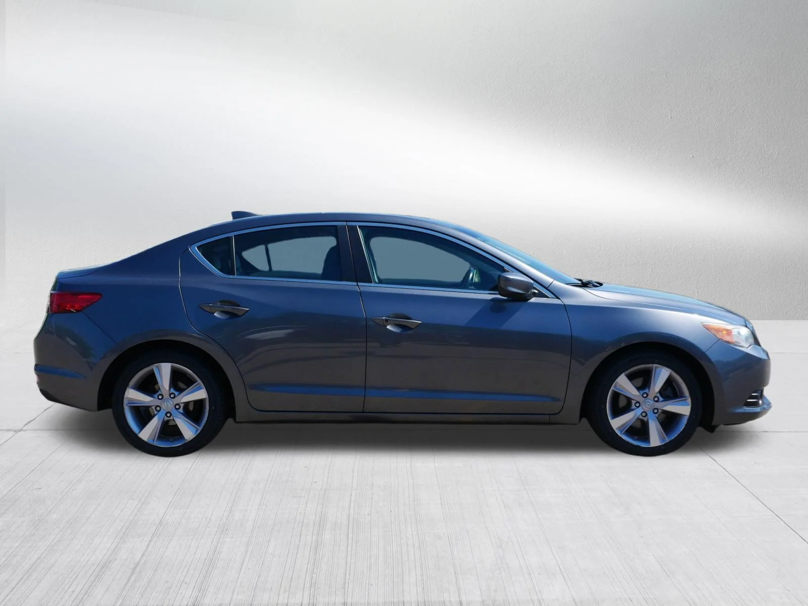 Used 2014 Polished Metal Metallic Acura 2.4L Premium Pkg image 8
