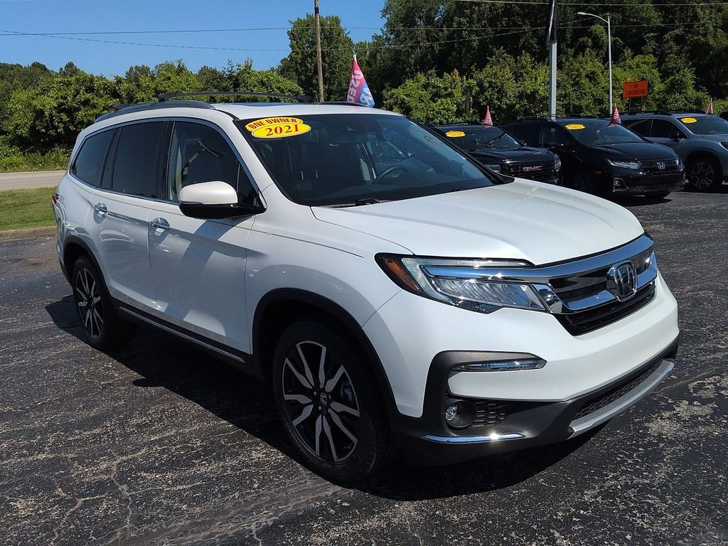 2021 Honda Pilot Touring AWD's photo
