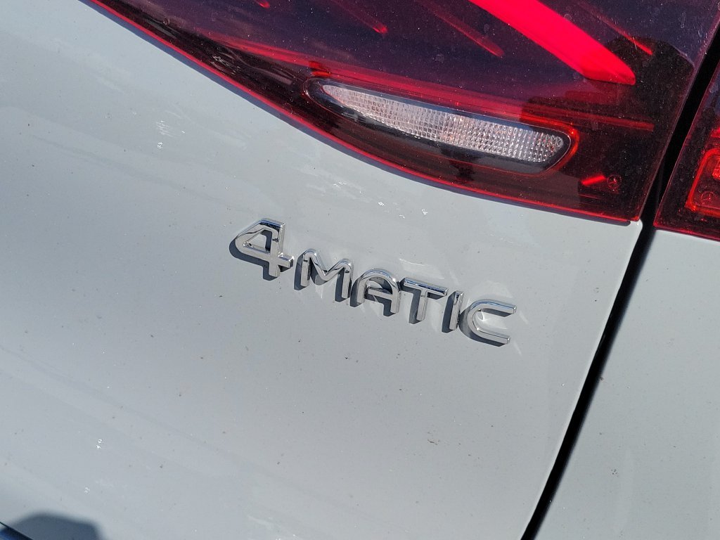 New 2027 MANUFAKTUR Alpine Grey Mercedes-Benz EQE 320 image 7