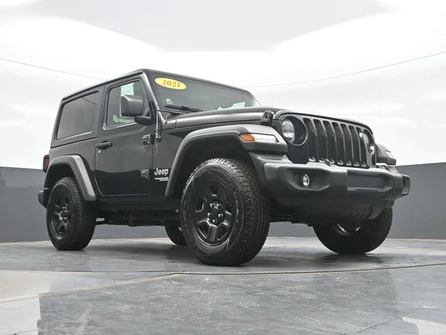 Used 2021 Black Jeep Sport image 23