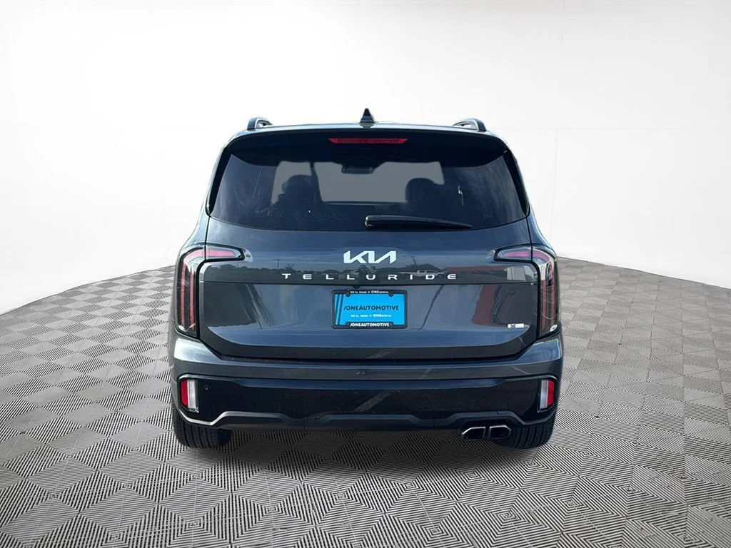 Used 2024 Gray Kia EX X-Line image 10