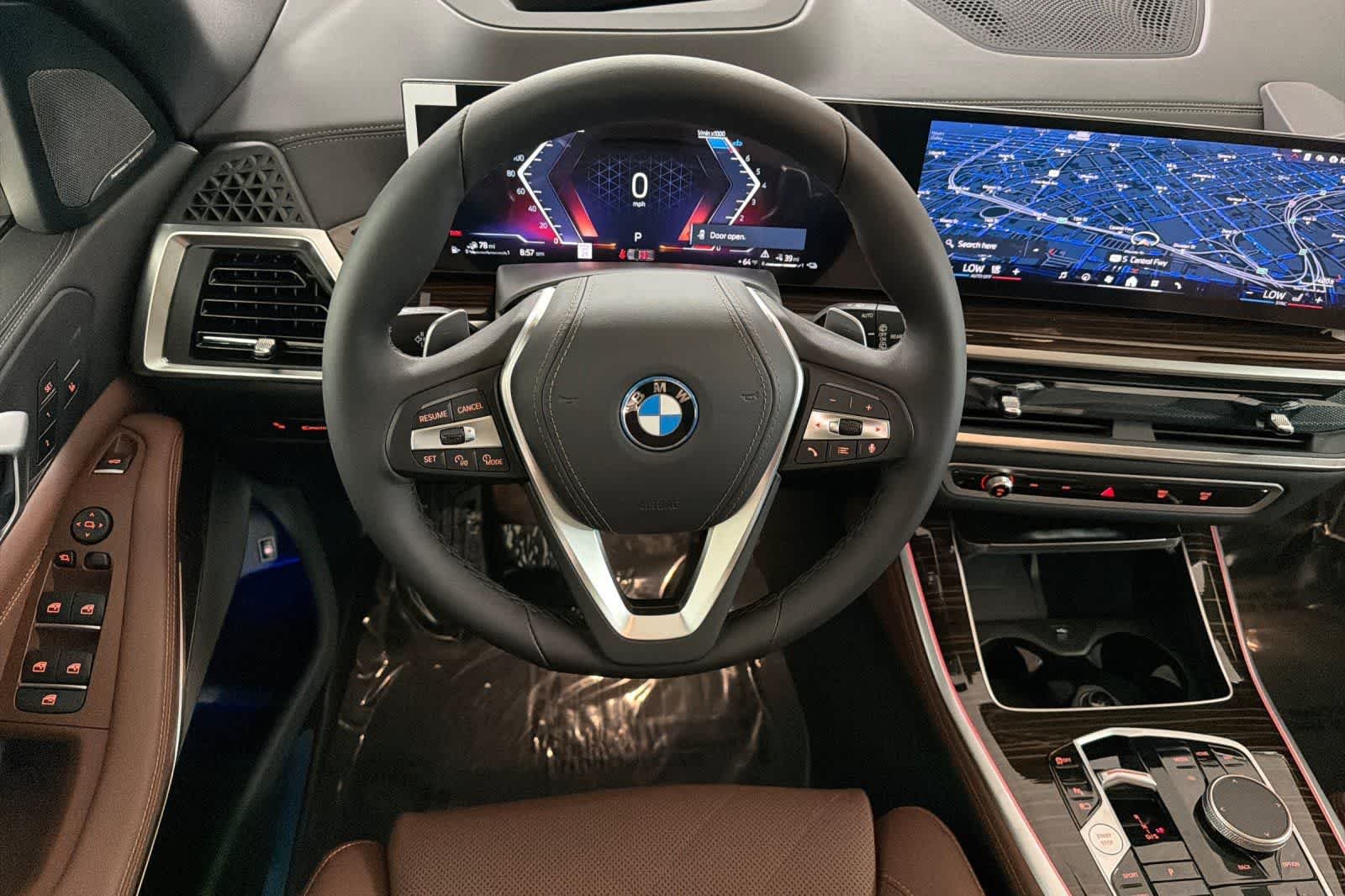 New 2026 Manhattan Green Metallic BMW xDrive50e image 14