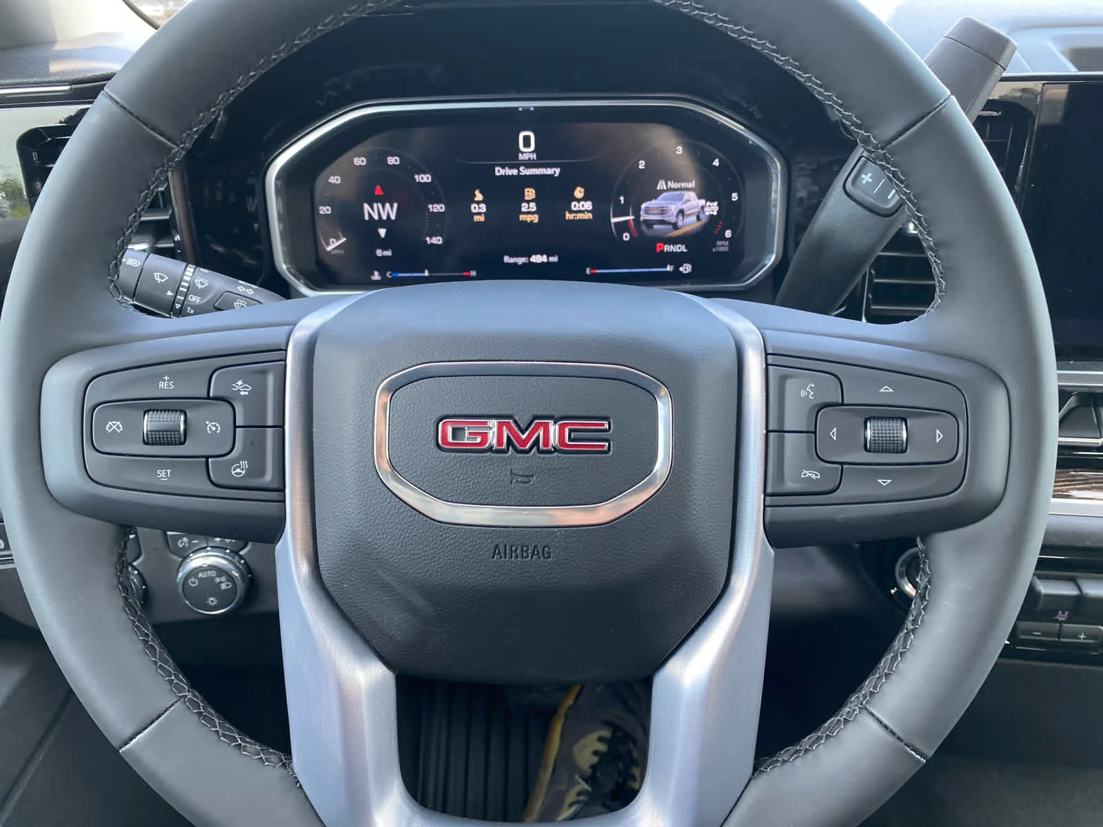 New 2026 Summit White GMC SLE image 11