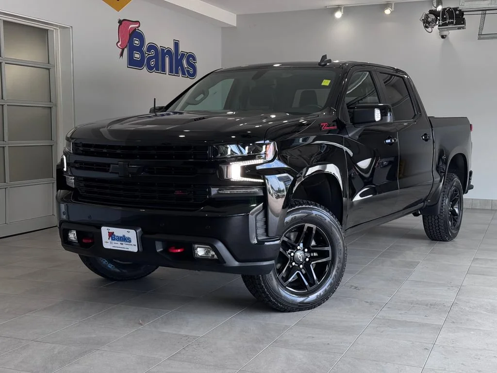 Certified Used 2021 BLACK Chevrolet LT Trail Boss image 2