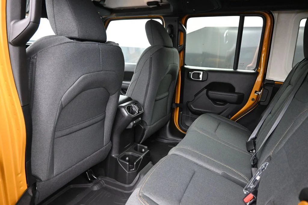 New 2026 Goldilocks Exterior Paint Jeep Sport S image 21