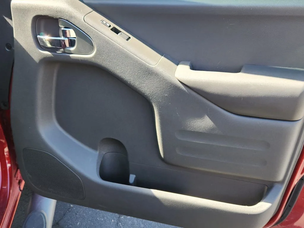 Used 2019 Cayenne Red Metallic Nissan PRO-4X image 14