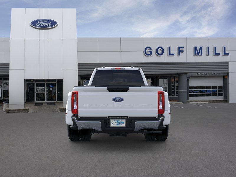 New 2026 Oxford White Ford XL image 5
