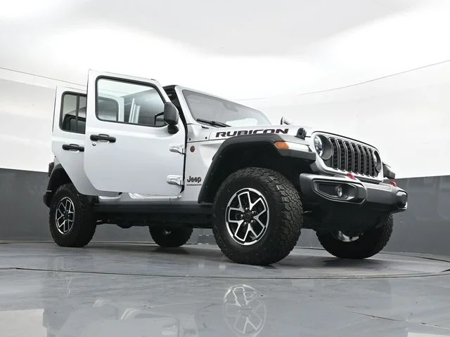 Used 2024 Silver Jeep Rubicon image 43