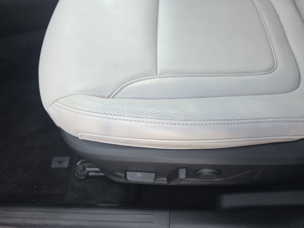 Used 2023 Red Hyundai SEL image 16