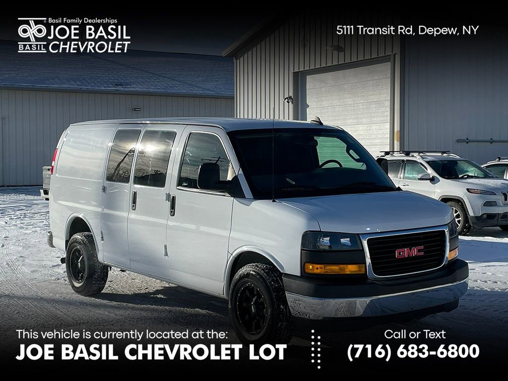 2019 GMC Savana 2500's photo
