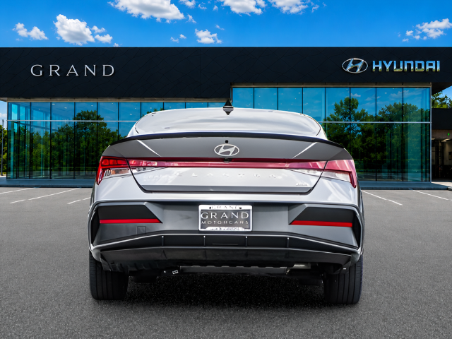 Certified Used 2025 Silver Hyundai SEL Sport image 5