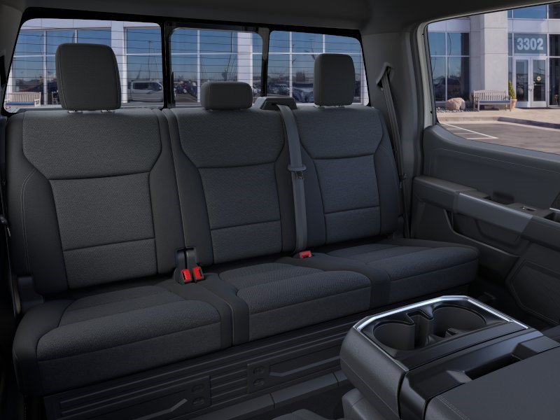 New 2026 Oxford White Ford XLT image 11